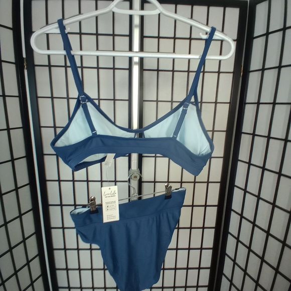 CUPSHE NWT Women's Two-Piece Blue Bikini Scoop Neck V Cut Size Medium - Picture 6 of 9